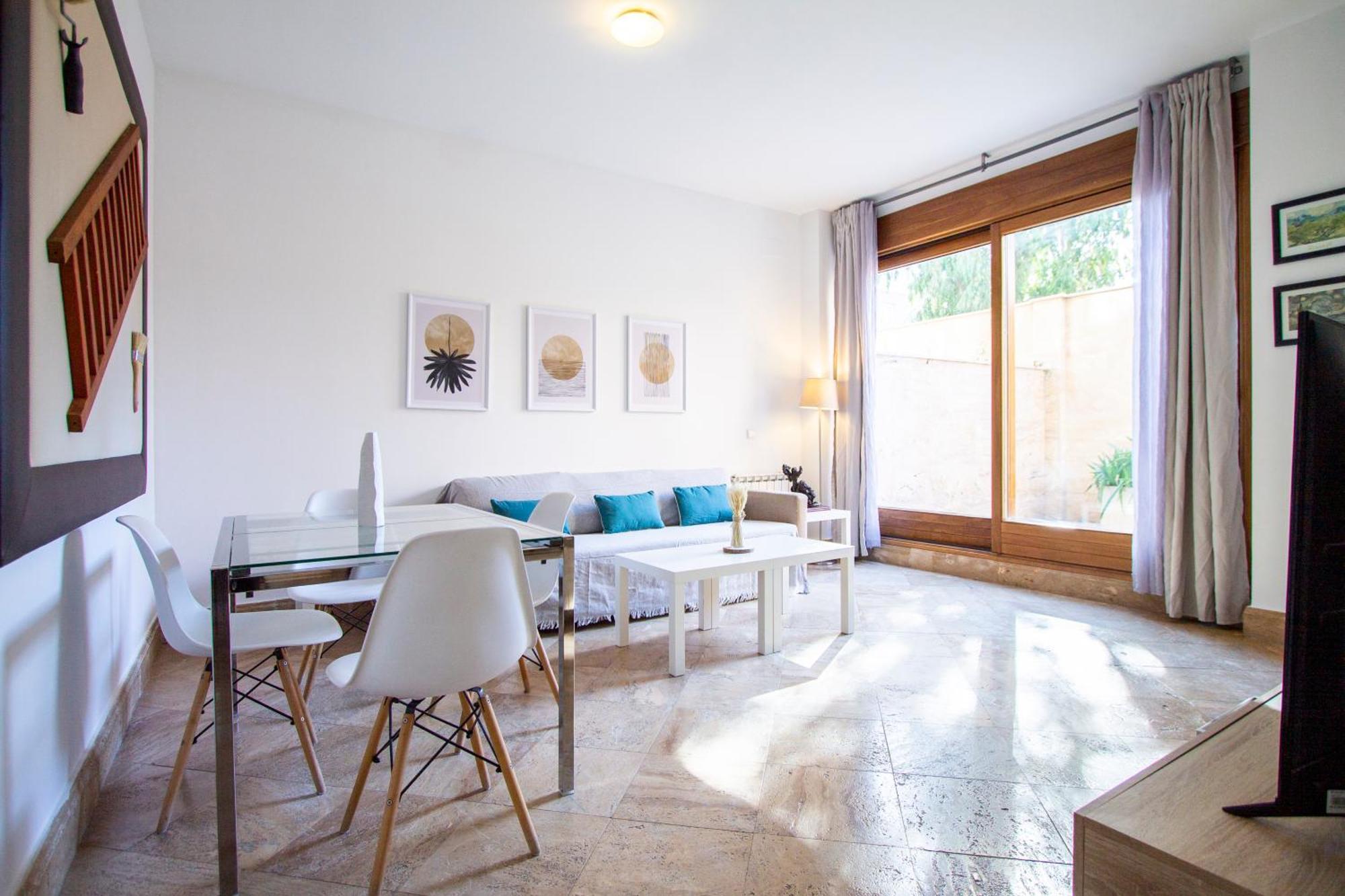 Apartamentos Villablino Arturo Soria Мадрид Экстерьер фото